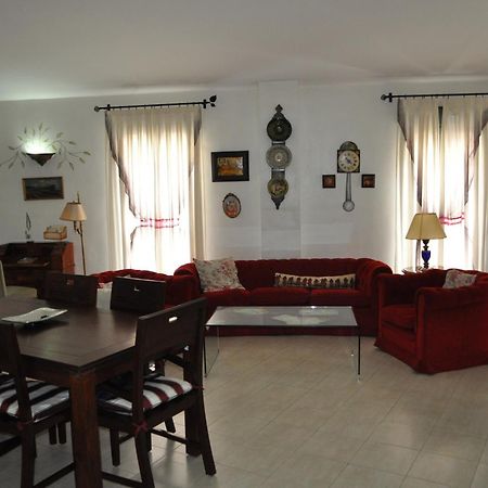 Apartamentos La Casa Pintada Caceres Phòng bức ảnh